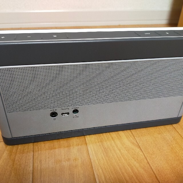 BOSE(ボーズ)のBOSE Soundlink® Bluetooth speaker III スマホ/家電/カメラのオーディオ機器(スピーカー)の商品写真