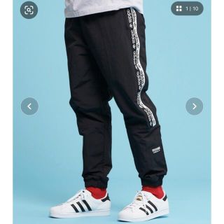 アディダス(adidas)のadidas イージーパンツ　S(その他)