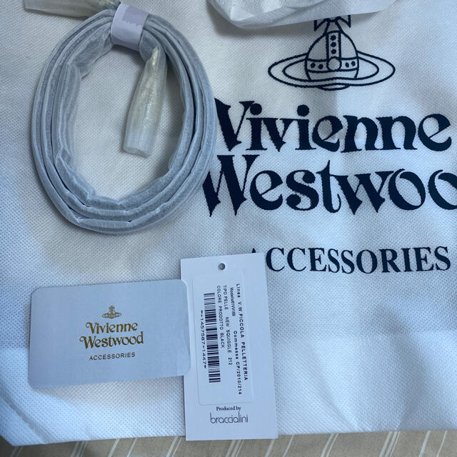 Vivienne Westwood(ヴィヴィアンウエストウッド)のヴィヴィアンウエストウッド ハンドバック ハート型 2way レディースのバッグ(ハンドバッグ)の商品写真