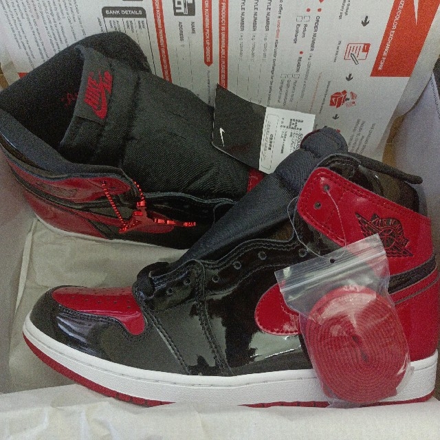 NIKE(ナイキ)の28cm Nike Air Jordan1 High Patent Bred メンズの靴/シューズ(スニーカー)の商品写真