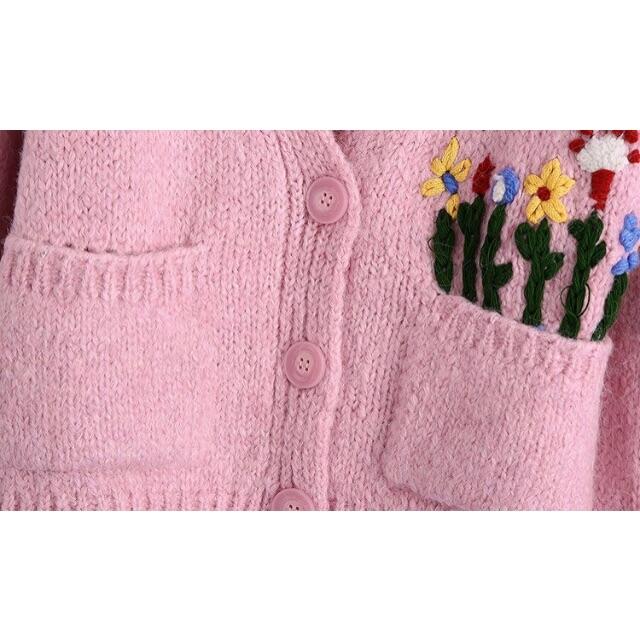 ZARA(ザラ)の🍁11月新作🍠6808◆pink エンブロイダリー刺繍 花 ニット カーディガン レディースのトップス(カーディガン)の商品写真