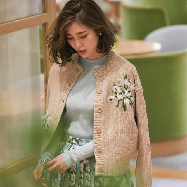 試着のみ seventen 刺繍 カーディガン-eastgate.mk