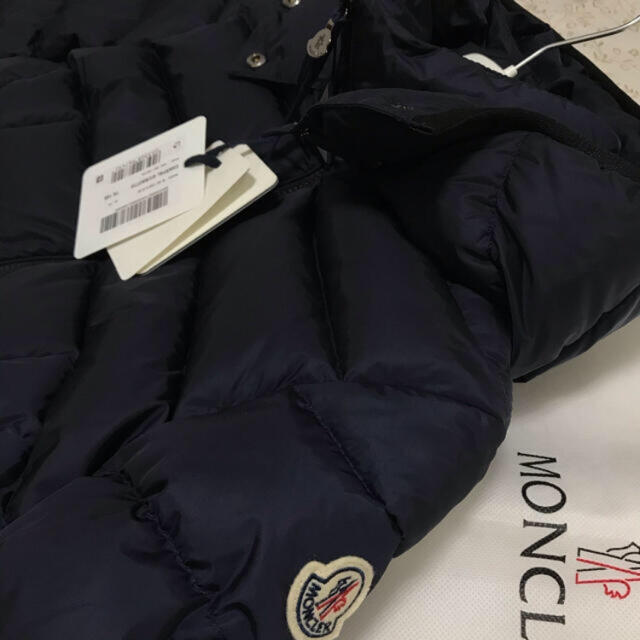 MONCLER(モンクレール)の新品 モンクレール シャーパル 14A ネイビー レディースのジャケット/アウター(ダウンコート)の商品写真