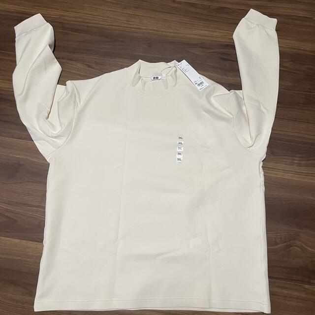 UNIQLO(ユニクロ)のユニクロU　モックネックT タグ付未使用 メンズのトップス(Tシャツ/カットソー(七分/長袖))の商品写真