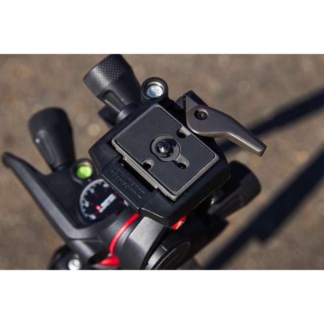 Manfrotto MT190XPRO3 ＋ MHXPRO-3WG 美品 3