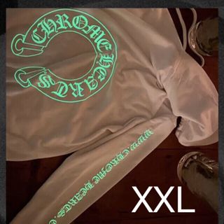 chromehearts glow in the dark hoodie XXL