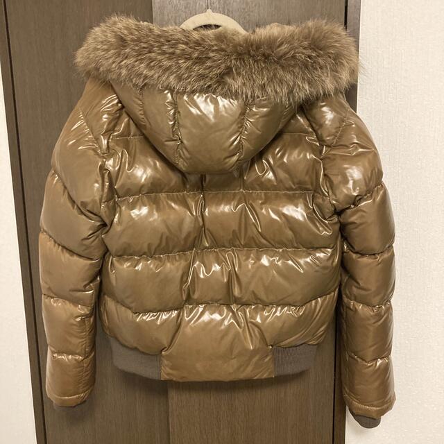 MONCLER(モンクレール)のモンクレール ブルガリ  1サイズ　メンズ　ブラウン メンズのジャケット/アウター(ダウンジャケット)の商品写真