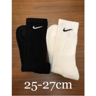 ナイキ(NIKE)の【新品未使用】NIKE  2足組 靴下 ホワイト 25.0cm〜27.0cm(ソックス)