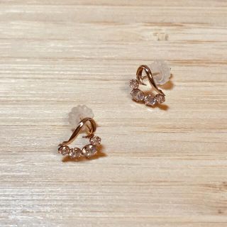 ジュエリーツツミ(JEWELRY TSUTSUMI)のツツミ 10kPG ハートピアス(ピアス)