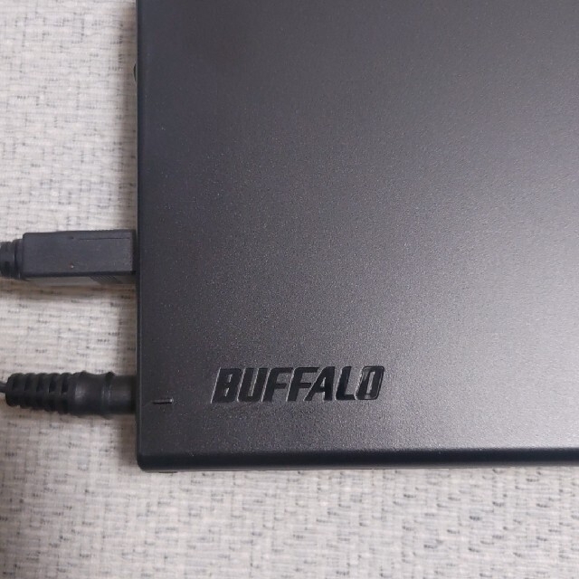 BUFFALO　HD-LB1.0U3/YD　外付けHDD1TB　ブラック スマホ/家電/カメラのテレビ/映像機器(その他)の商品写真