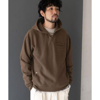 アーバンリサーチドアーズ(URBAN RESEARCH DOORS)の【別注】Champion×DOORS RWフーディー パーカー ブラウン L(パーカー)