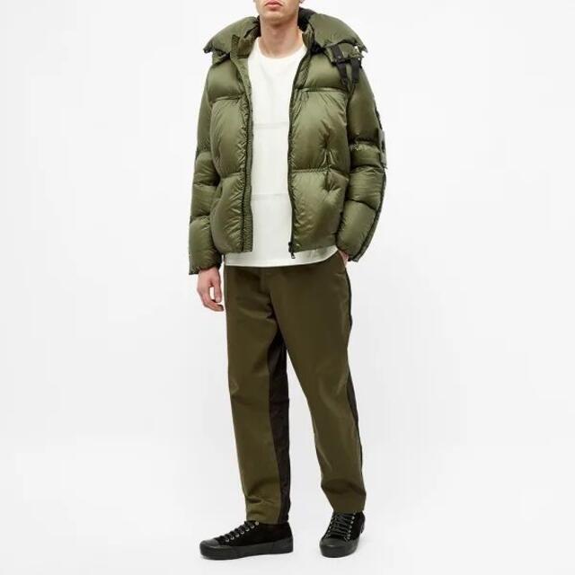 MONCLER(モンクレール)のサイズS■モンクレールx CRAIG GREEN■新品本物■ナイロン切替パンツ メンズのパンツ(その他)の商品写真