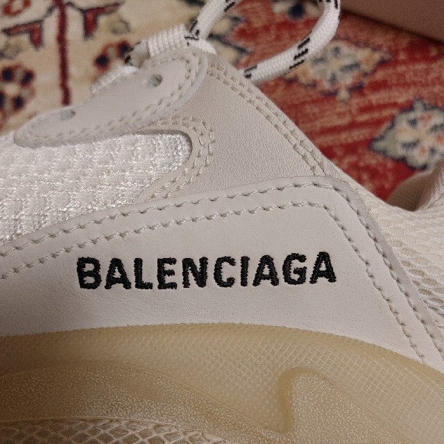 Balenciaga(バレンシアガ)のBALENCIAGA　トリプルS クリアソールホワイト レディースの靴/シューズ(スニーカー)の商品写真