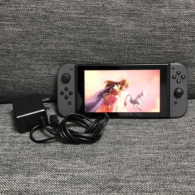 ニンテンドースイッチ　新型　新品未開封品　色グレー