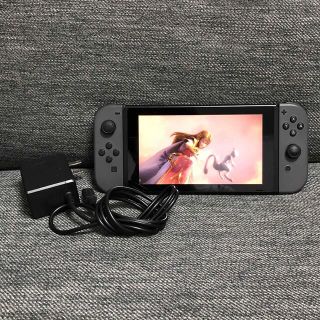 新品未開封 Nintendo Switch 本体 マリオ1台 グレー1台