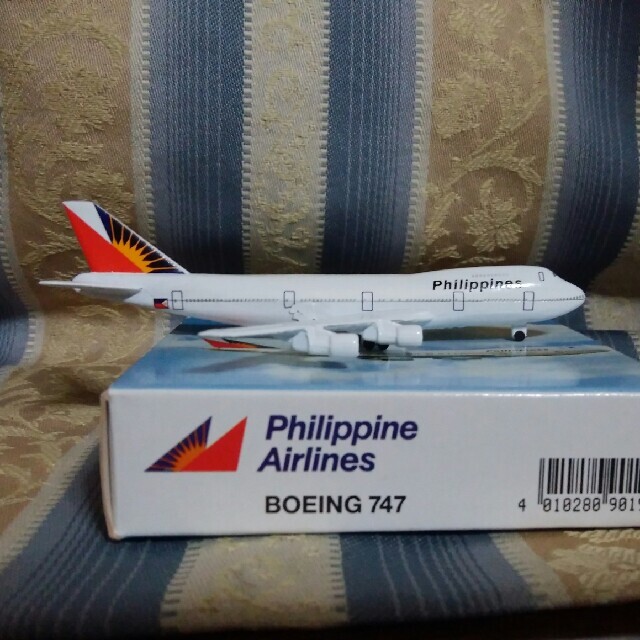 schabak1/600フィリピン航空B747-200 エンタメ/ホビーのおもちゃ/ぬいぐるみ(模型/プラモデル)の商品写真