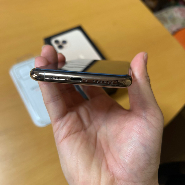 期間限定値下げ】iPhone11Pro ゴールド 256GB SIMフリー