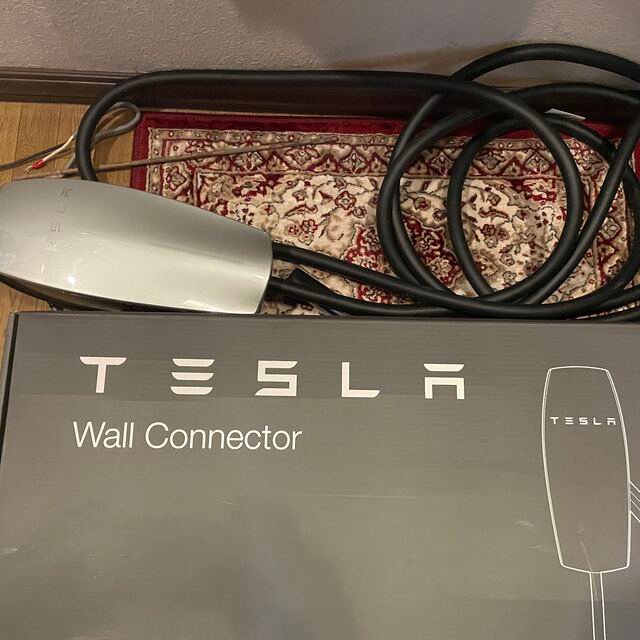 11月で終了 テスラ Tesla 充電 ウォールコネクター7m 送料込み