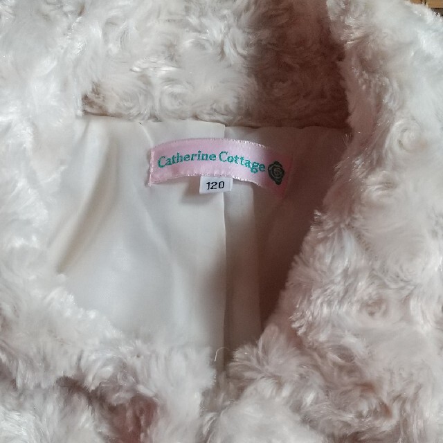 Catherine Cottage(キャサリンコテージ)の値下げ☆キャサリンコテージコート　120 キッズ/ベビー/マタニティのキッズ服女の子用(90cm~)(コート)の商品写真