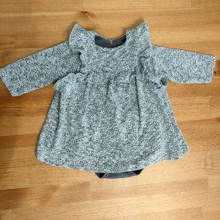 ザラ(ZARA)の【専用】ロンパース　ワンピース　グレー　74　ベビー服　女の子　秋冬◎(ロンパース)