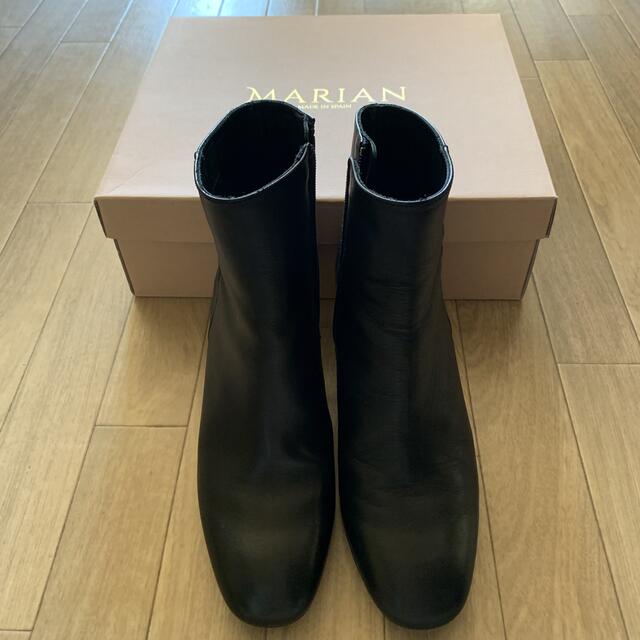Spick & Span(スピックアンドスパン)のMARIAN マリアン ショートブーツ ブーティ 美品 レディースの靴/シューズ(ブーツ)の商品写真