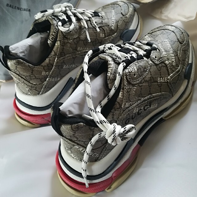 Gucci(グッチ)のGUCCI Balenciaga コラボ　Triple S スニーカー　41 メンズの靴/シューズ(スニーカー)の商品写真