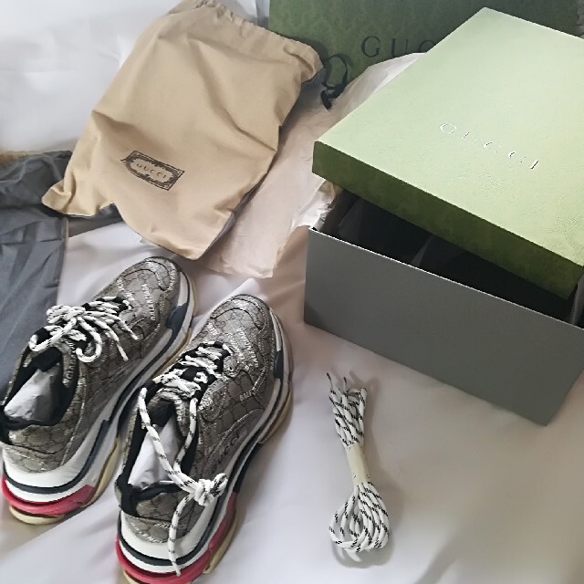 Gucci(グッチ)のGUCCI Balenciaga コラボ　Triple S スニーカー　41 メンズの靴/シューズ(スニーカー)の商品写真