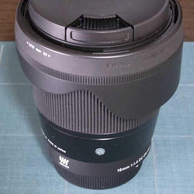 美品 シグマ SIGMA 16mm F1.4 DC DN[マイクロフォーサーズ]