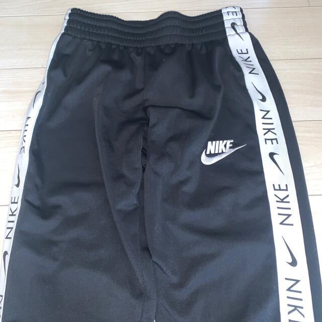 NIKE(ナイキ)のナイキ　ジャージ　上下　キッズ S キッズ/ベビー/マタニティのキッズ服女の子用(90cm~)(その他)の商品写真