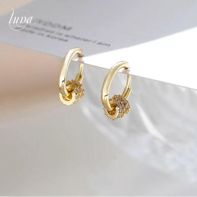 DEUXIEME CLASSE(ドゥーズィエムクラス)のthree-ring hoop pierce★ 18K coating  レディースのアクセサリー(ピアス)の商品写真