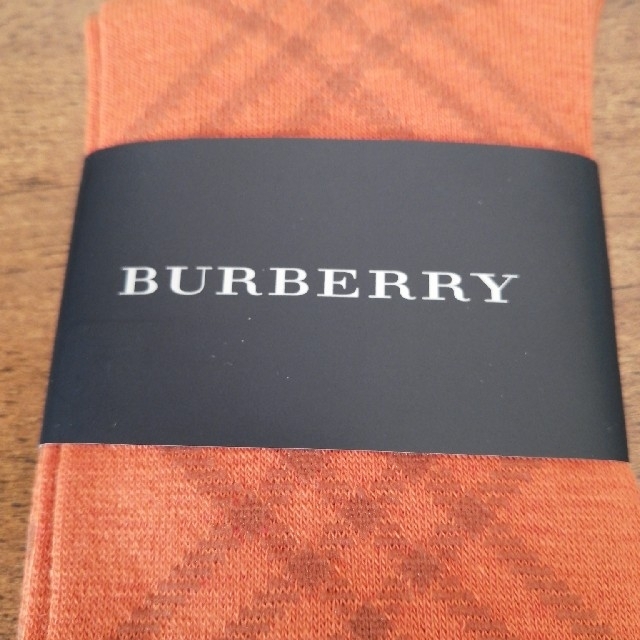 BURBERRY(バーバリー)のバーバリー ハイソックス オレンジ色 レディースのレッグウェア(ソックス)の商品写真