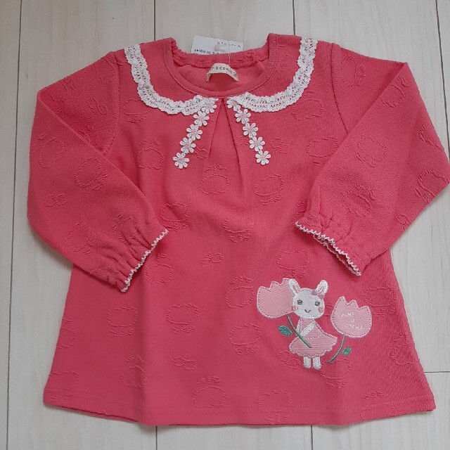 coeur a coeur(クーラクール)のクーラクール　長袖　トップス　90　春物 キッズ/ベビー/マタニティのキッズ服女の子用(90cm~)(Tシャツ/カットソー)の商品写真