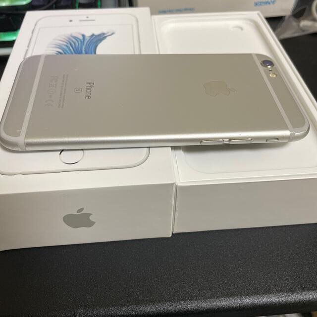 apple iphone 6s  64GB シルバー　SIMロック解除済み