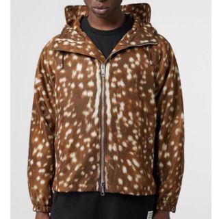 BURBERRY - ☆BURBERRY☆ 19ss 鹿柄 パーカー riccardo tisciの BURBERRY - ☆BURBERRY☆ 19ss 鹿柄 パーカー riccardo tisciの