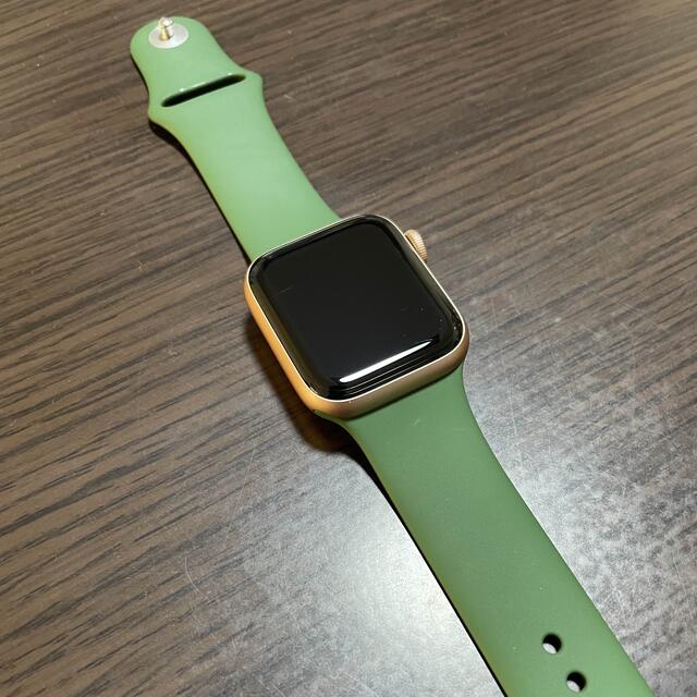 Apple Watch SE 40mm腕時計