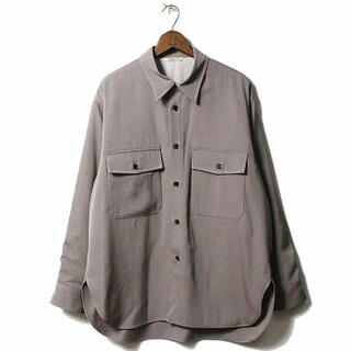 コモリ(COMOLI)のAuralee wool max gabardine shirts(シャツ)