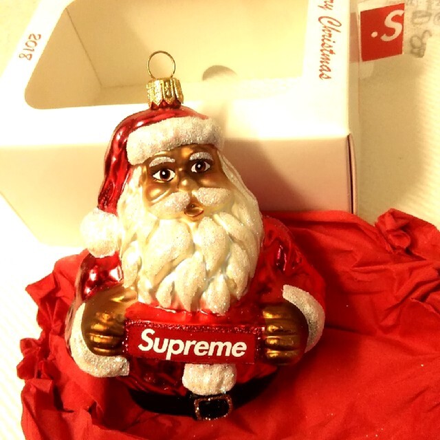 SUPREME 18AW Santa Ornament