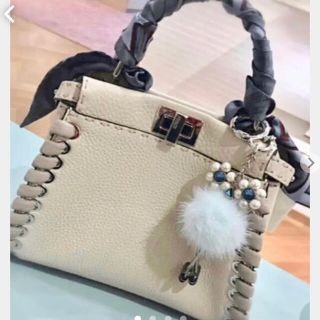 フェンディ(FENDI)のFENDI ミニピーカブー(ハンドバッグ)