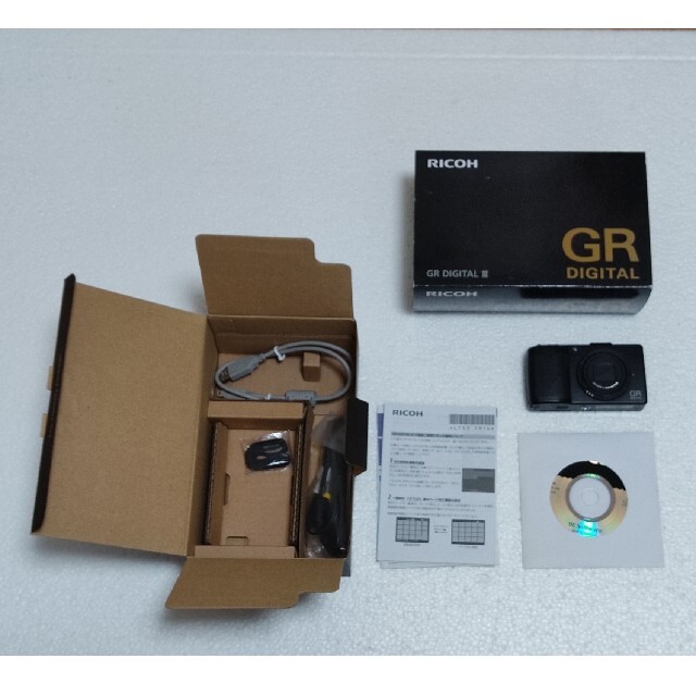 RICOH(リコー)のGR デジタル3　ジャンク スマホ/家電/カメラのカメラ(コンパクトデジタルカメラ)の商品写真