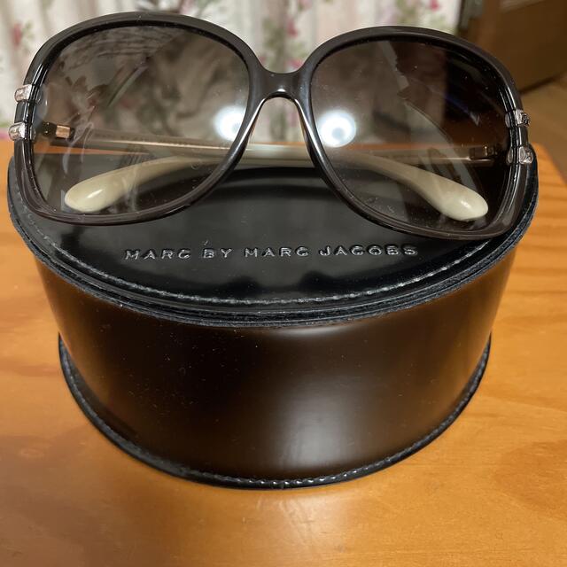 MARC BY MARC JACOBS(マークバイマークジェイコブス)のマークバイジェイコブス　サングラス レディースのファッション小物(サングラス/メガネ)の商品写真