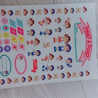 フジヤ(不二家)のペコちゃん シール  非売品 (キャラクターグッズ)