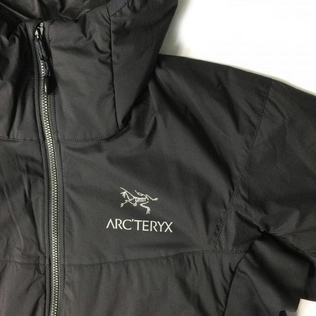 ARC'TERYX(アークテリクス)のアークテリクス Atom LT Hoody 中綿ジャケット(L)黒 201112 メンズのジャケット/アウター(ナイロンジャケット)の商品写真