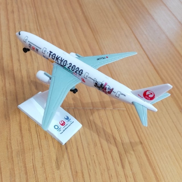 JAL　ノベルティ　東京オリンピック 2020限定モデル 飛行機　模型 非売品　 エンタメ/ホビーのエンタメ その他(その他)の商品写真