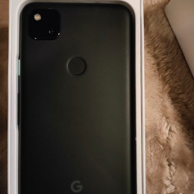 Google Pixel 4a 128GB Just Black スマホ/家電/カメラのスマートフォン/携帯電話(スマートフォン本体)の商品写真