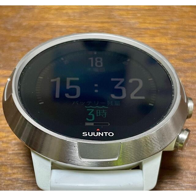 SUUNTO(スント)の30日締め切り　最終値下げ　SUUNTO D5 ダイビングコンピュータ　 スポーツ/アウトドアのスポーツ/アウトドア その他(マリン/スイミング)の商品写真