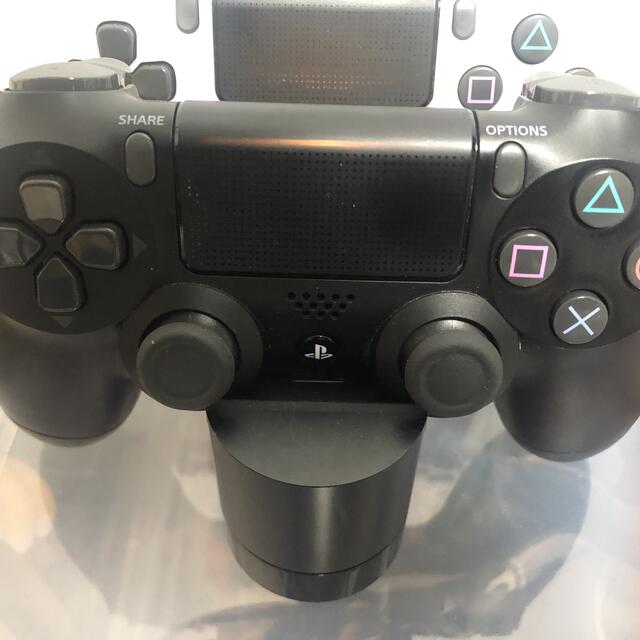 PlayStation4(プレイステーション4)のPS4Pro CUH-7200BB01 1TB エンタメ/ホビーのゲームソフト/ゲーム機本体(家庭用ゲーム機本体)の商品写真