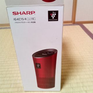 シャープ(SHARP)のSHARP 車載用カップホルダータイププラズマクラスターイオン発生機 IG-KC(その他)