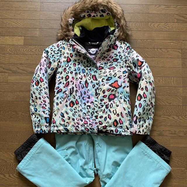 【美品】ROXY　スノボウェア　上下セット　総柄　カラフル　Ｍ