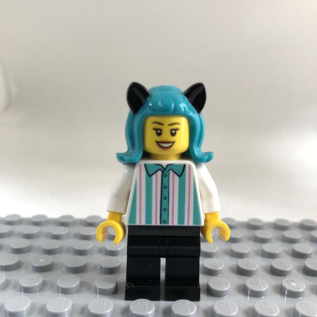 Lego ラスト 猫耳ヘッドパーツ レゴ正規品の通販 By 白猫みゃー S Shop レゴならラクマ