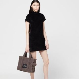 マークジェイコブス(MARC JACOBS)のマークジェイコブス  ザテディ　スモールバッグ(ハンドバッグ)